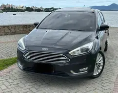 FORD FOCUS 2.0 TITANIUM PLUS FASTBACK 16V FLEX 4P POWERSHIFT FORD FOCUS 2.0 TITANIUM PLUS FASTBACK 16V FLEX 4P POWERSHIFT