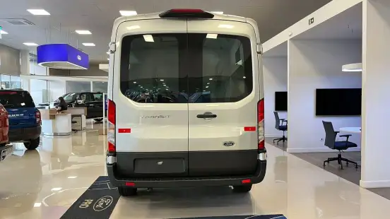 FORD-TRANSIT-2023