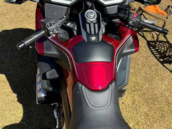 HONDA-GL 1800 GOLD WING TOUR HONDA-GL 1800 GOLD WING TOUR-2018