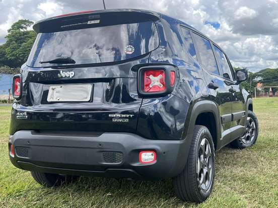 JEEP-RENEGADE-2.0 16V TURBO DIESEL SPORT 4P 4X4 AUTOMÁTICO JEEP-RENEGADE-2016