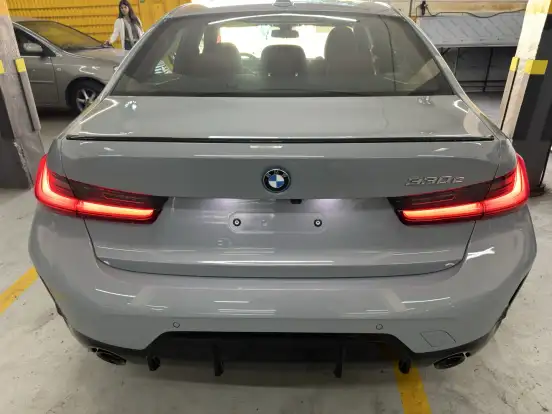 BMW-330e-2.0 16V TURBO HÍBRIDO M SPORT AUTOMÁTICO BMW-330e-2024