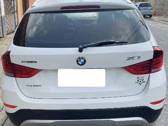 BMW-X1-2.0 16V TURBO ACTIVEFLEX SDRIVE20I X-LINE 4P AUTOMÁTICO BMW-X1-2015