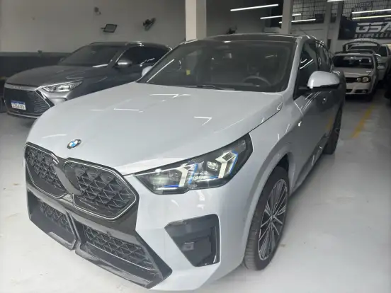 BMW-X2-2024