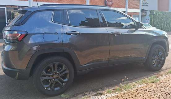JEEP-COMPASS-2024
