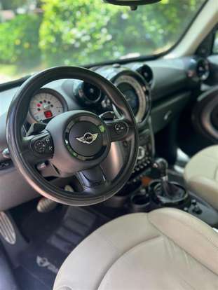 MINI-COUNTRYMAN-2011