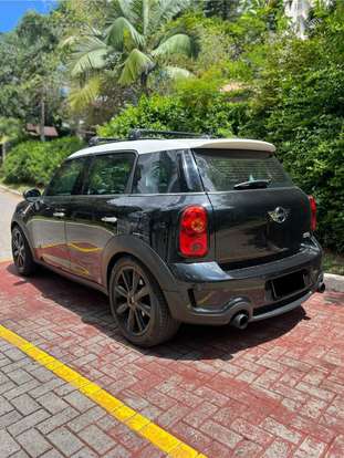 MINI-COUNTRYMAN-2011