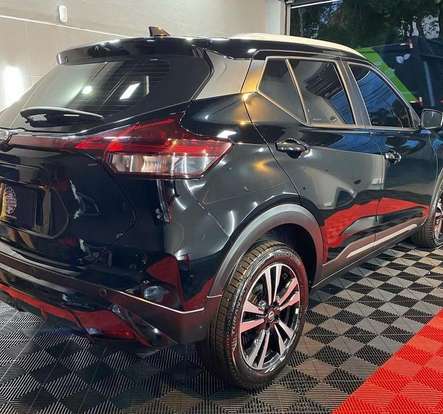 NISSAN-KICKS-2023