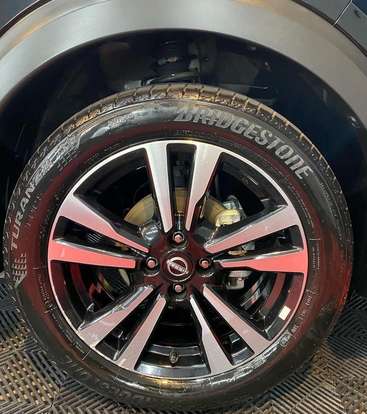 NISSAN-KICKS-2023