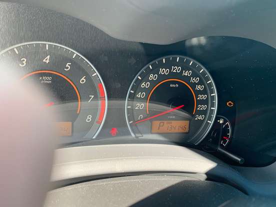 TOYOTA-COROLLA-2009