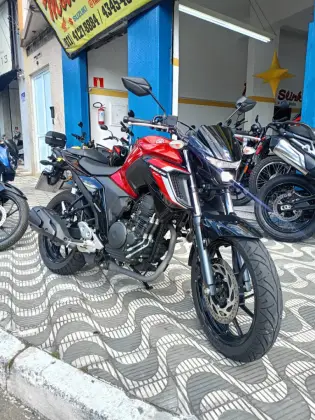 YAMAHA FZ25 FAZER ABS 