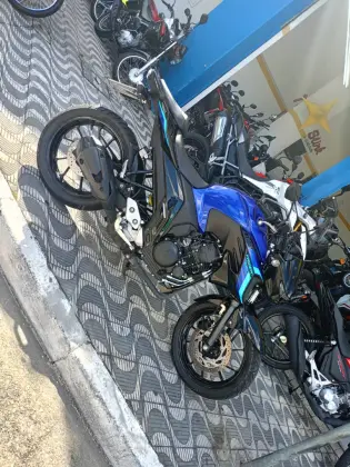 YAMAHA FZ25 FAZER ABS 