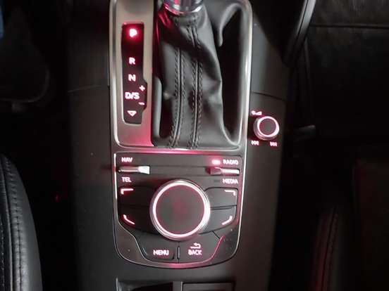 AUDI-A3-1.8 TFSI SPORT 16V GASOLINA 2P S-TRONIC AUDI-A3-2013