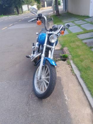 HARLEY-DAVIDSON DYNA SUPER GLIDE 
