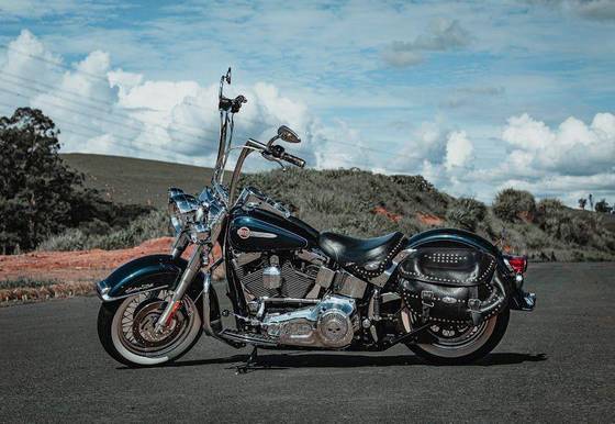 HARLEY-DAVIDSON SOFTAIL HERITAGE CLASSIC 