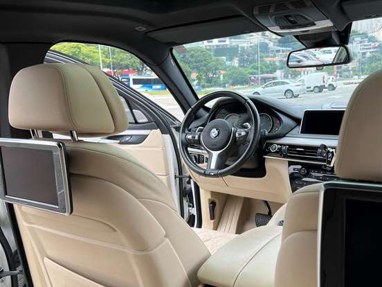 BMW-X6-4.4 50I 4X4 COUPÉ 8 CILINDROS 32V BI-TURBO GASOLINA 4P AUTOMÁTICO BMW-X6-2014
