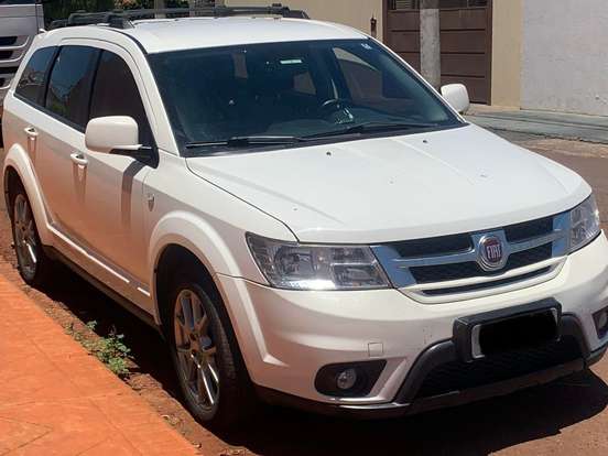 FIAT-FREEMONT-2.4 PRECISION 16V GASOLINA 4P AUTOMÁTICO FIAT-FREEMONT-2014