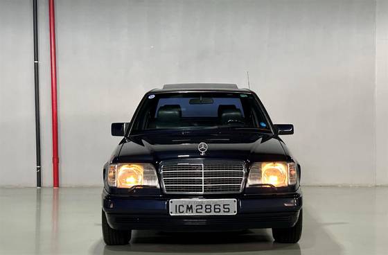 MERCEDES-BENZ E 320 3.2 ELEGANCE V6 GASOLINA 4P AUTOMÁTICO
