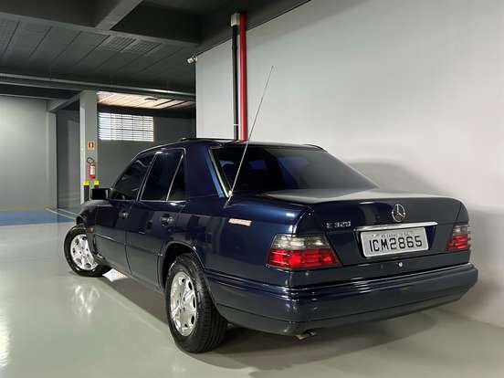 MERCEDES-BENZ-E 320-3.2 ELEGANCE V6 GASOLINA 4P AUTOMÁTICO MERCEDES-BENZ-E 320-1994