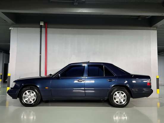 MERCEDES-BENZ-E 320-3.2 ELEGANCE V6 GASOLINA 4P AUTOMÁTICO MERCEDES-BENZ-E 320-1994
