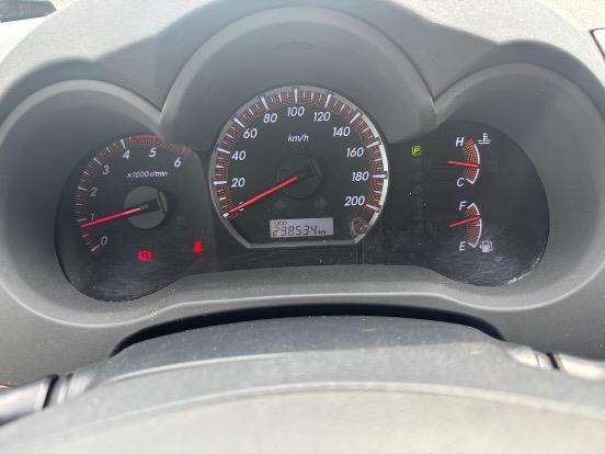 TOYOTA-HILUX-2013