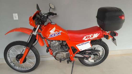 HONDA-XLX 250R-1991