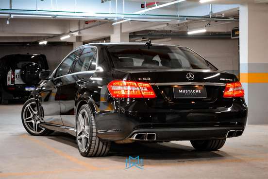 MERCEDES-BENZ-E 63 AMG-2011