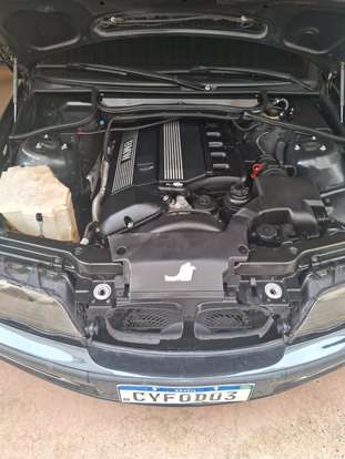 BMW-328i-1998