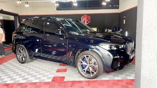 BMW-X5-2020