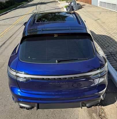 PORSCHE-MACAN-2022