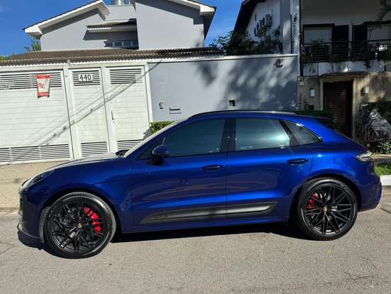 PORSCHE-MACAN-2022