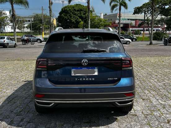 VOLKSWAGEN-T-CROSS-1.4 250 TSI TOTAL FLEX HIGHLINE AUTOMÁTICO VOLKSWAGEN-T-CROSS-2023