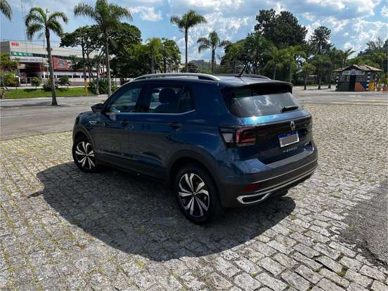 VOLKSWAGEN-T-CROSS-1.4 250 TSI TOTAL FLEX HIGHLINE AUTOMÁTICO VOLKSWAGEN-T-CROSS-2023