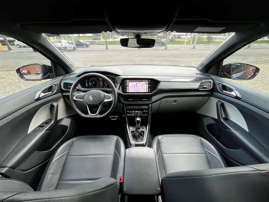VOLKSWAGEN-T-CROSS-1.4 250 TSI TOTAL FLEX HIGHLINE AUTOMÁTICO VOLKSWAGEN-T-CROSS-2023