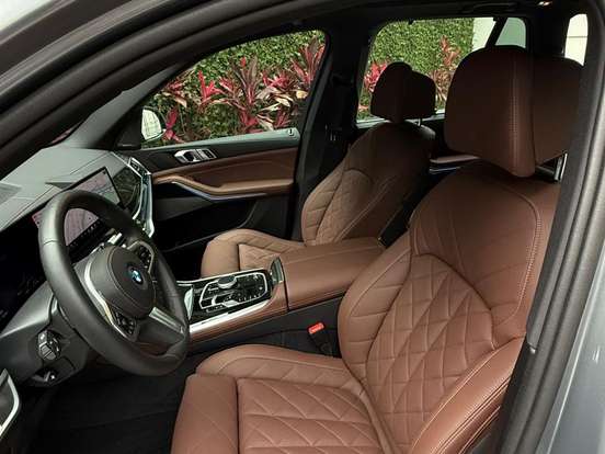 BMW-X5-3.0 I6 TURBO HÍBRIDO XDRIVE50E M SPORT AUTOMÁTICO BMW-X5-2024