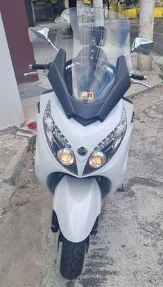 DAFRA-MAXSYM 400i-2023