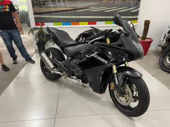 HONDA CBR 600F HONDA CBR 600F