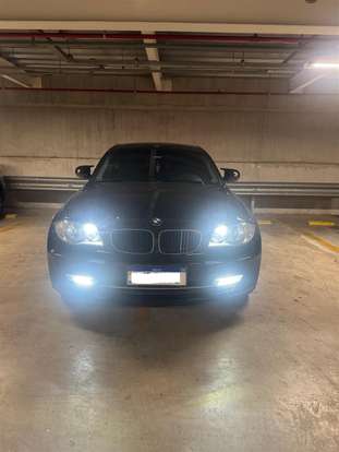BMW-118i-2010