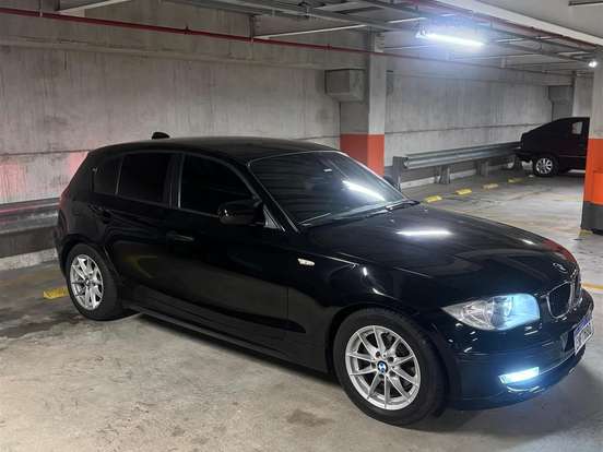 BMW-118i-1.8 UE71 16V GASOLINA 4P AUTOMÁTICO BMW-118i-2010