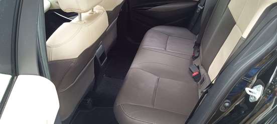 TOYOTA-COROLLA-2020