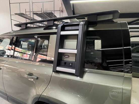 LAND ROVER-DEFENDER-2.0 P300 GASOLINA 110 SE AWD AUTOMÁTICO LAND ROVER-DEFENDER-2020