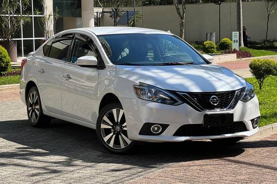 NISSAN SENTRA 2.0 SV 16V FLEXSTART 4P AUTOMÁTICO