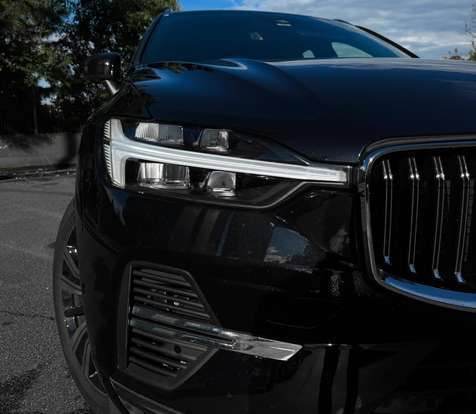 VOLVO-XC60-2022