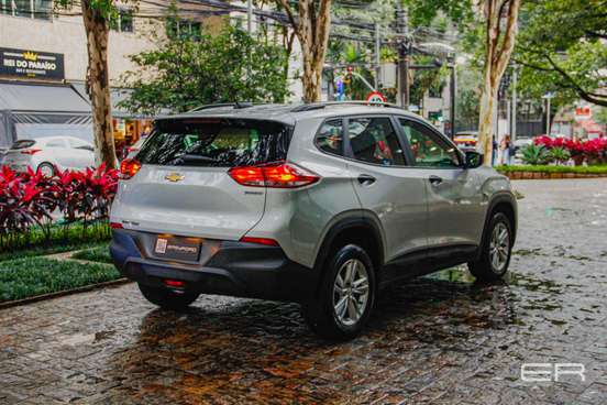 CHEVROLET-TRACKER-2019