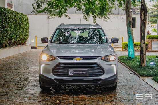 CHEVROLET-TRACKER-2019