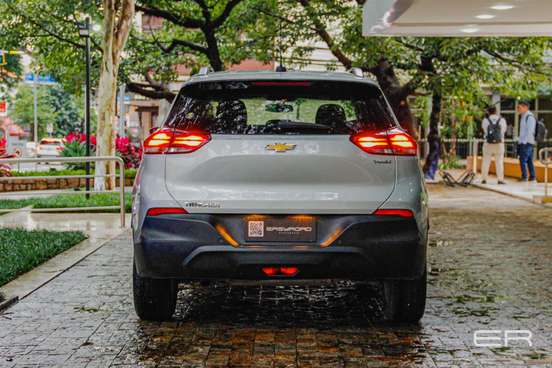 CHEVROLET-TRACKER-2019
