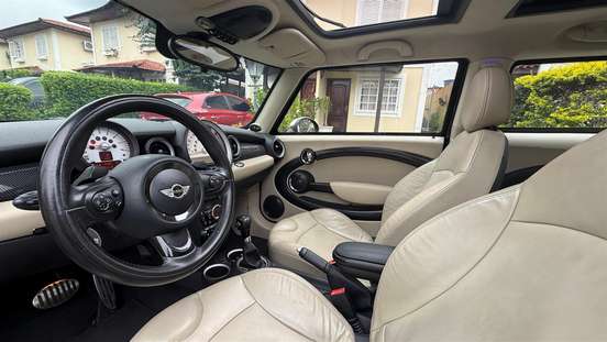 MINI-COOPER-2012