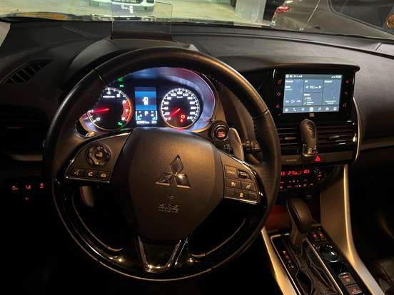 MITSUBISHI-ECLIPSE CROSS-1.5 MIVEC TURBO GASOLINA HPE-S CVT MITSUBISHI-ECLIPSE CROSS-2023