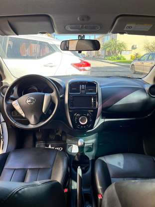NISSAN-VERSA-2018
