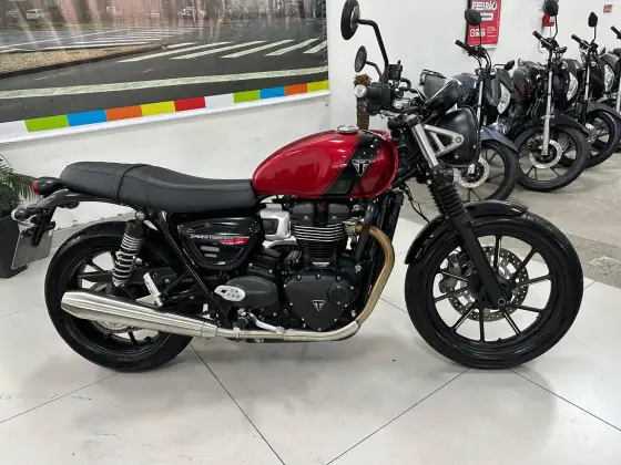 TRIUMPH SPEED TWIN 900 