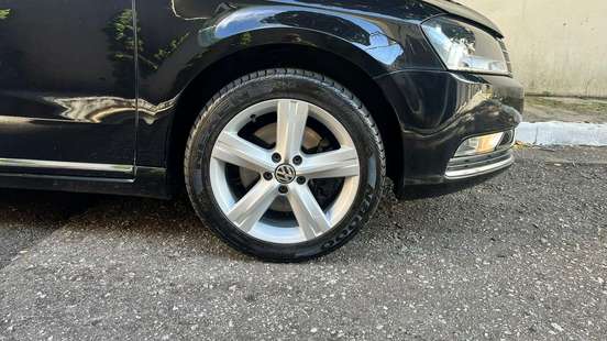 VOLKSWAGEN-PASSAT VARIANT-2013
